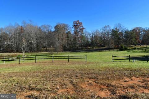 5260 Sumerduck Rd, Sumerduck, VA 22742 photo 18