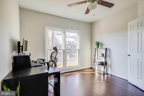 4051 Roberts Cir, Marshall, VA 20115 photo 10