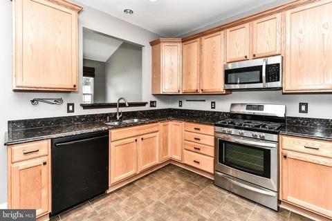 420 Singleton Cir, Warrenton, VA 20186 photo 12