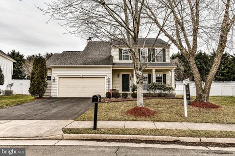 420 Singleton Cir, Warrenton, VA 20186 photo 2