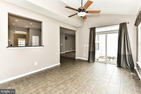 420 Singleton Cir, Warrenton, VA 20186 photo 19