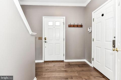 420 Singleton Cir, Warrenton, VA 20186 photo 6