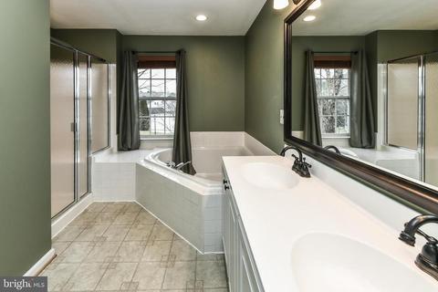 420 Singleton Cir, Warrenton, VA 20186 photo 25