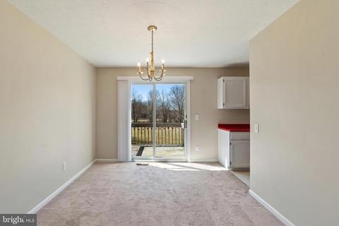 4024 Whiting Rd, Marshall, VA 20115 photo 9