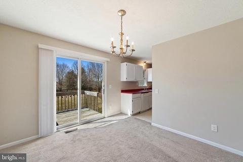 4024 Whiting Rd, Marshall, VA 20115 photo 10