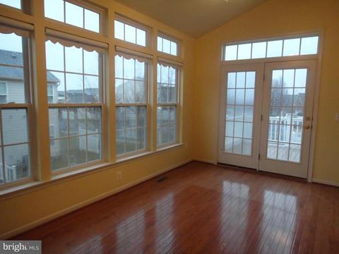 164 Ruby Ct, Warrenton, VA 20186 photo 5