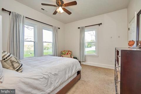 3959 Rectortown Rd, Marshall, VA 20115 photo 15