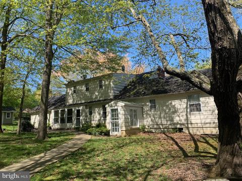 9267 Patrick St, Upperville, VA 20184 photo 4