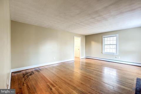 9267 Patrick St, Upperville, VA 20184 photo 16