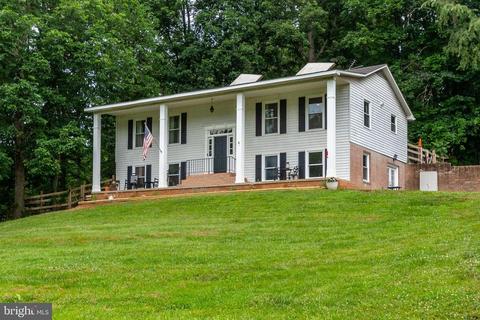 6212 Edwards Dr, Broad Run, VA 20137 photo 2