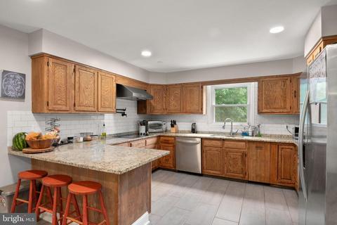 6212 Edwards Dr, Broad Run, VA 20137 photo 10