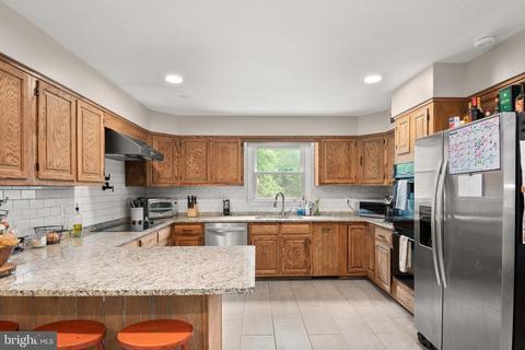 6212 Edwards Dr, Broad Run, VA 20137 photo 11