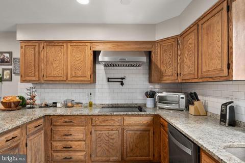 6212 Edwards Dr, Broad Run, VA 20137 photo 13