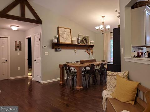 4602 Mcmillian Dr, Sumerduck, VA 22742 photo 7