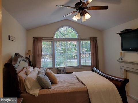 4602 Mcmillian Dr, Sumerduck, VA 22742 photo 14
