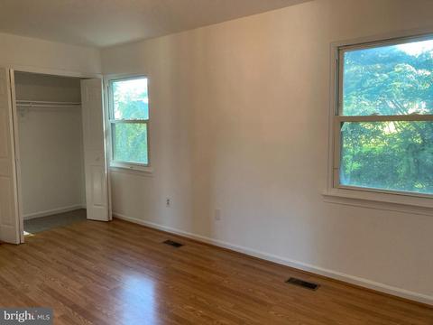 8601 Ashby Ct, Marshall, VA 20115 photo 13