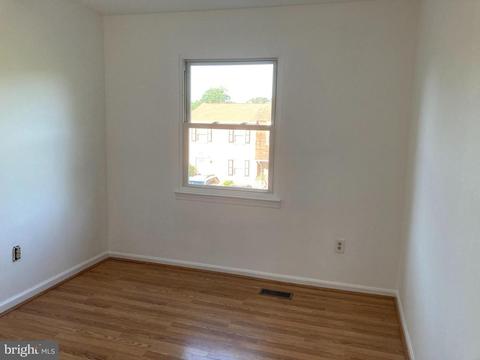 8601 Ashby Ct, Marshall, VA 20115 photo 10