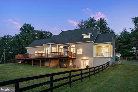 6760 John Barton Payne Rd, Marshall, VA 20115 photo 4