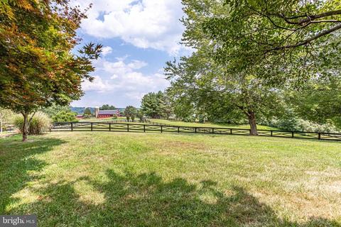 6934 Hilltop Ln, Marshall, VA 20115 photo 11