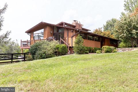 6934 Hilltop Ln, Marshall, VA 20115 photo 4