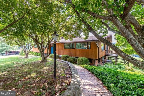 6934 Hilltop Ln, Marshall, VA 20115 photo 2