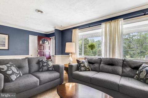 8024 Kettle Run Ct, Catlett, VA 20119 photo 6