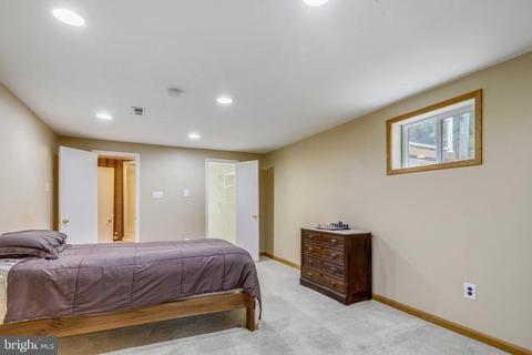 8024 Kettle Run Ct, Catlett, VA 20119 photo 25
