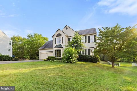 4056 Roberts Cir, Marshall, VA 20115 photo 4