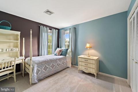 4056 Roberts Cir, Marshall, VA 20115 photo 42