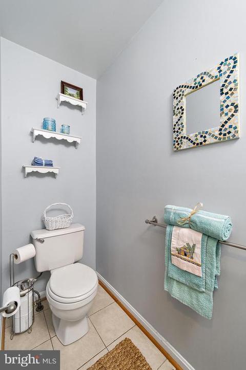 4056 Roberts Cir, Marshall, VA 20115 photo 32
