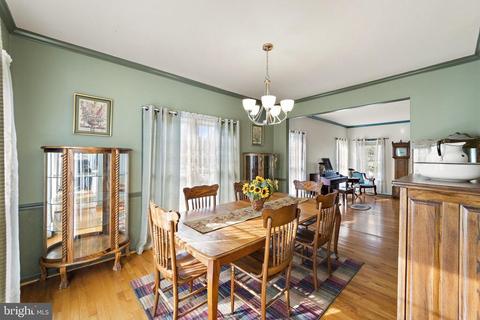 4056 Roberts Cir, Marshall, VA 20115 photo 17