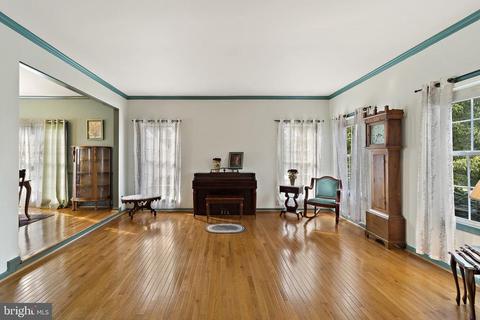 4056 Roberts Cir, Marshall, VA 20115 photo 21