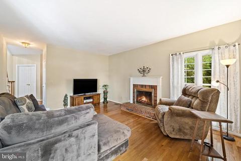 4056 Roberts Cir, Marshall, VA 20115 photo 23