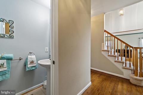 4056 Roberts Cir, Marshall, VA 20115 photo 30