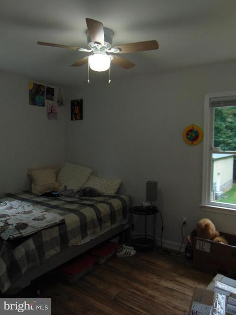 5206 Sumerduck Rd, Sumerduck, VA 22742 photo 9