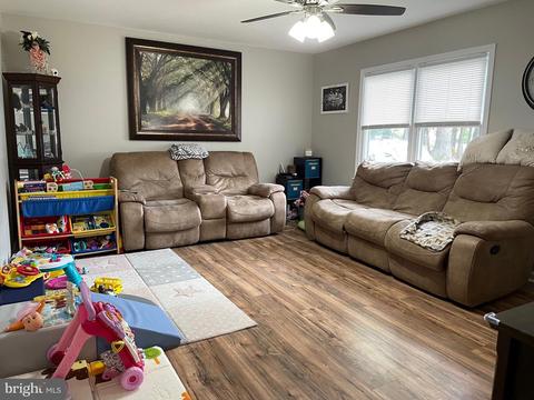 5206 Sumerduck Rd, Sumerduck, VA 22742 photo 8