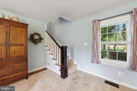 7980 Leeds Manor Rd, Marshall, VA 20115 photo 13