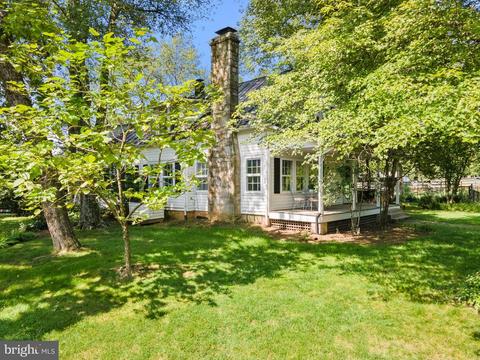 7980 Leeds Manor Rd, Marshall, VA 20115 photo 4