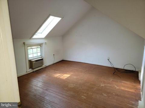 9480 Foxhunt Ln, Marshall, VA 20115 photo 5