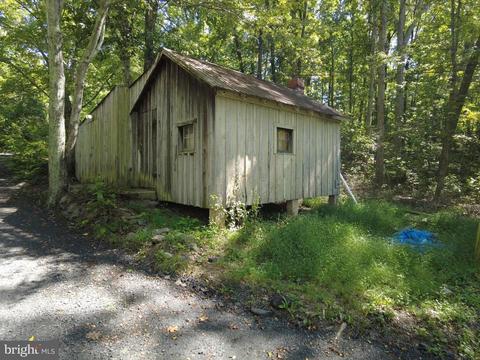 9480 Foxhunt Ln, Marshall, VA 20115 photo 14