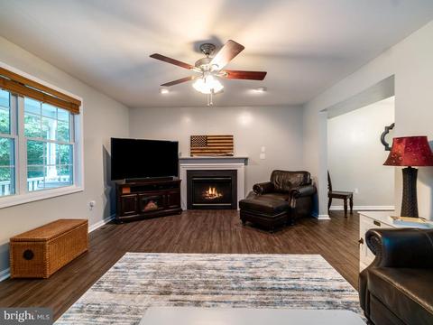 14383 Curtis Rd, Sumerduck, VA 22742 photo 5