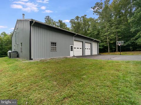 14383 Curtis Rd, Sumerduck, VA 22742 photo 4