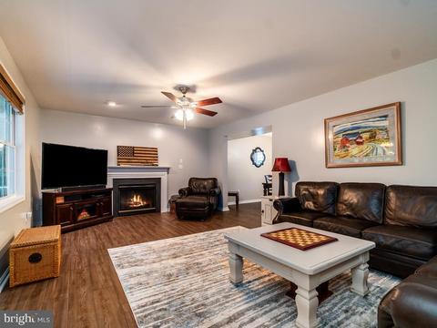 14383 Curtis Rd, Sumerduck, VA 22742 photo 7