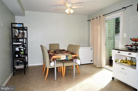 8611 Colston Ct, Marshall, VA 20115 photo 11