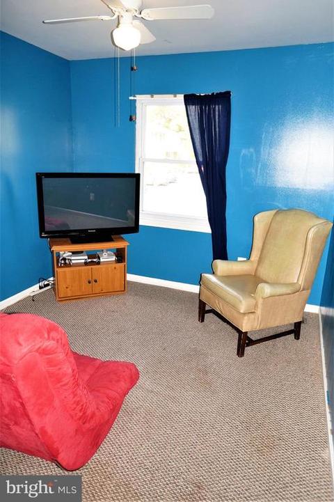 8611 Colston Ct, Marshall, VA 20115 photo 27