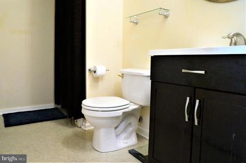8611 Colston Ct, Marshall, VA 20115 photo 12