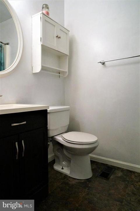 8611 Colston Ct, Marshall, VA 20115 photo 16