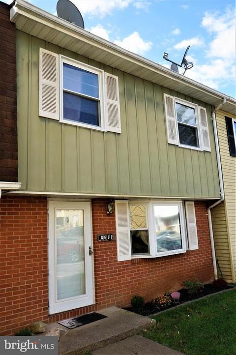 8611 Colston Ct, Marshall, VA 20115 photo 2