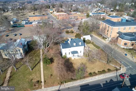 50 Culpeper St, Warrenton, VA