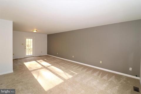 13553 Silver Hill Rd, Sumerduck, VA 22742 photo 4